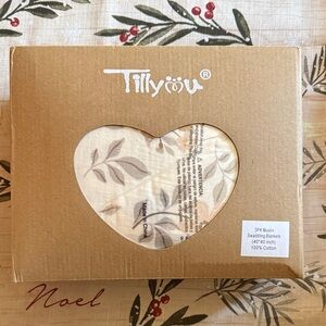 Tillyou Muslin Swaddling Blankets